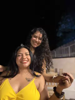 Eva and Marilyn at Desperados Steakhouse in Las Peñitas