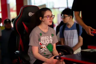 Liesl Competing in Smash Bros at Leon Video Game Fest