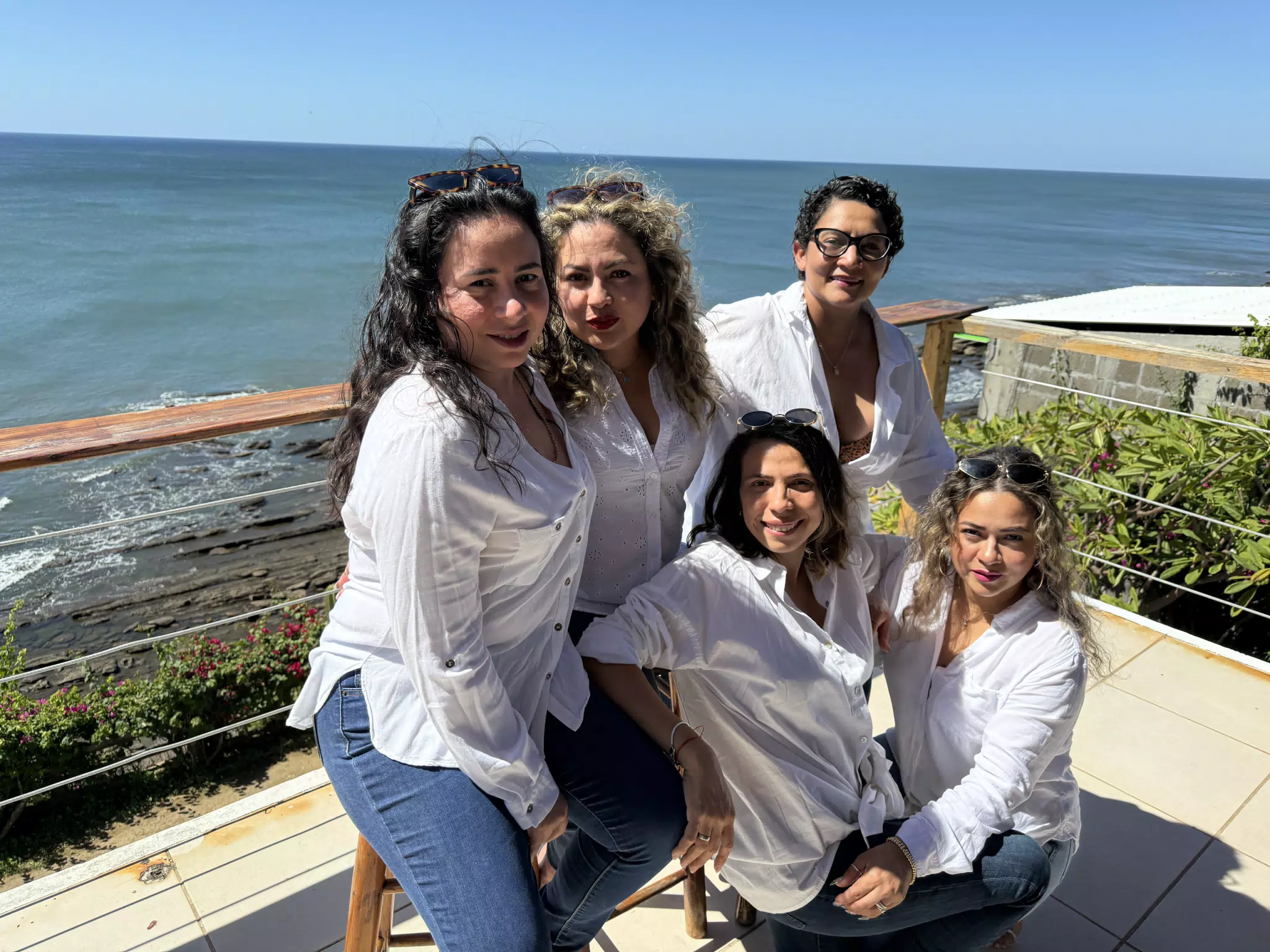 Las Chicas en La Boquita, Nicaragua