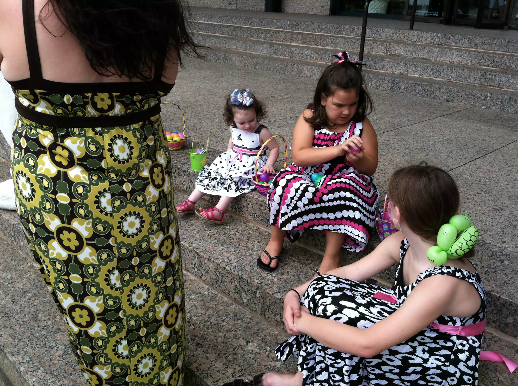 Liesl, Emily and Madeline at Williams Tower