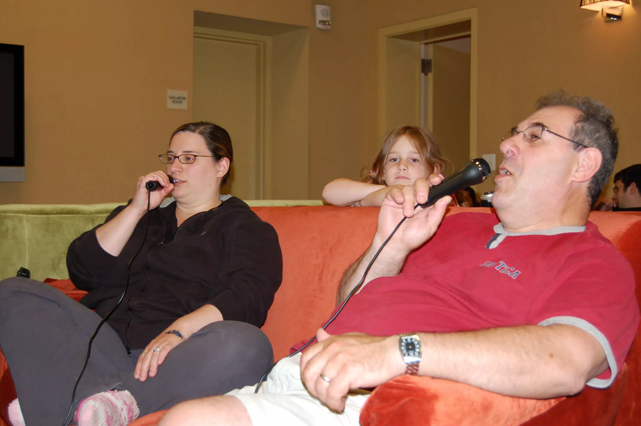 Dominica and Her Father Singing