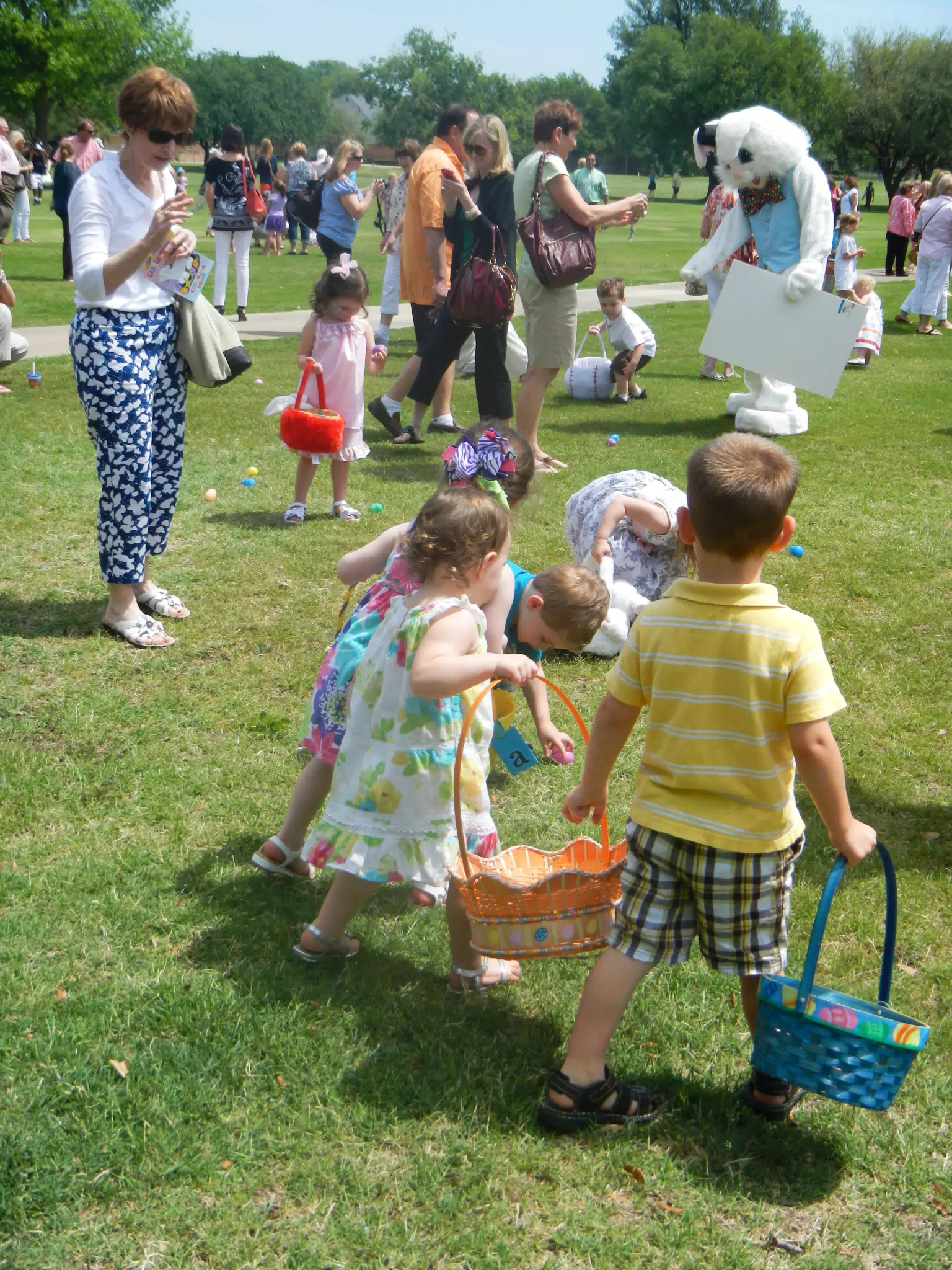 Liesl and Garrett Looking for Easter Eggs