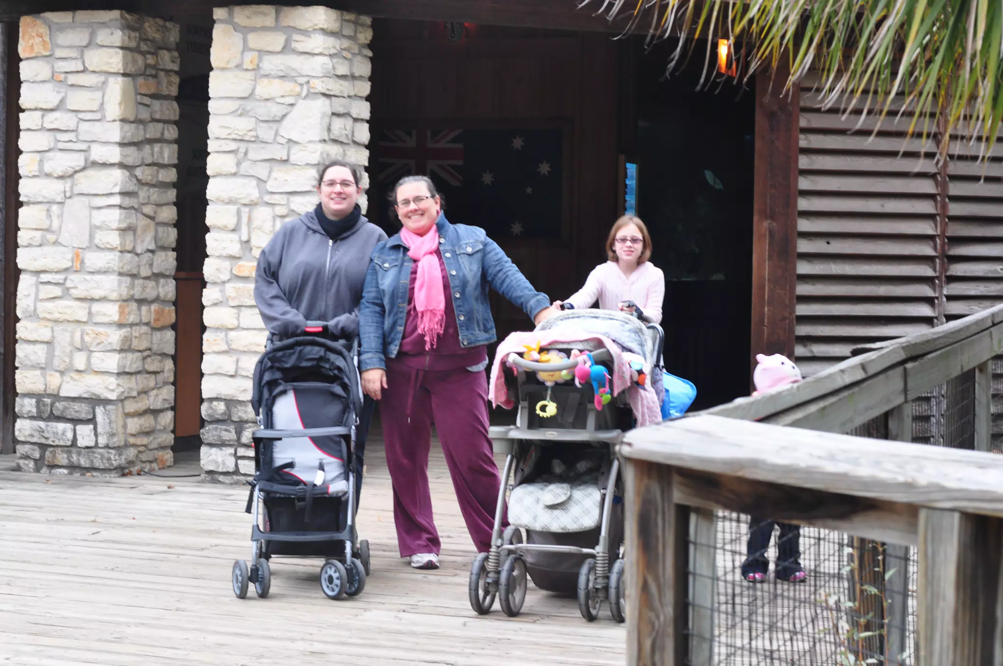 Dominica and Francesca at the Fort Worth Zoo