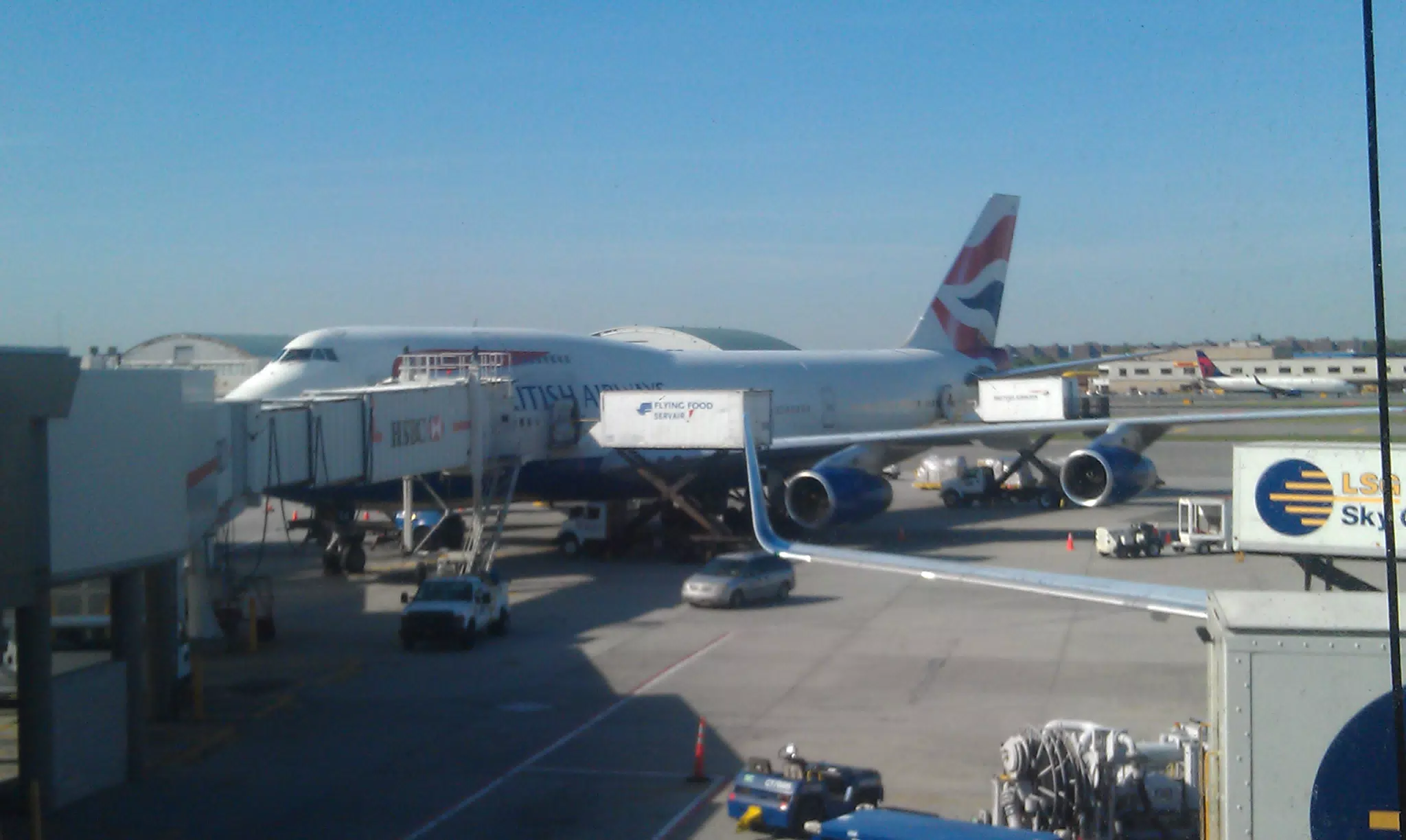 747 TO LONDON