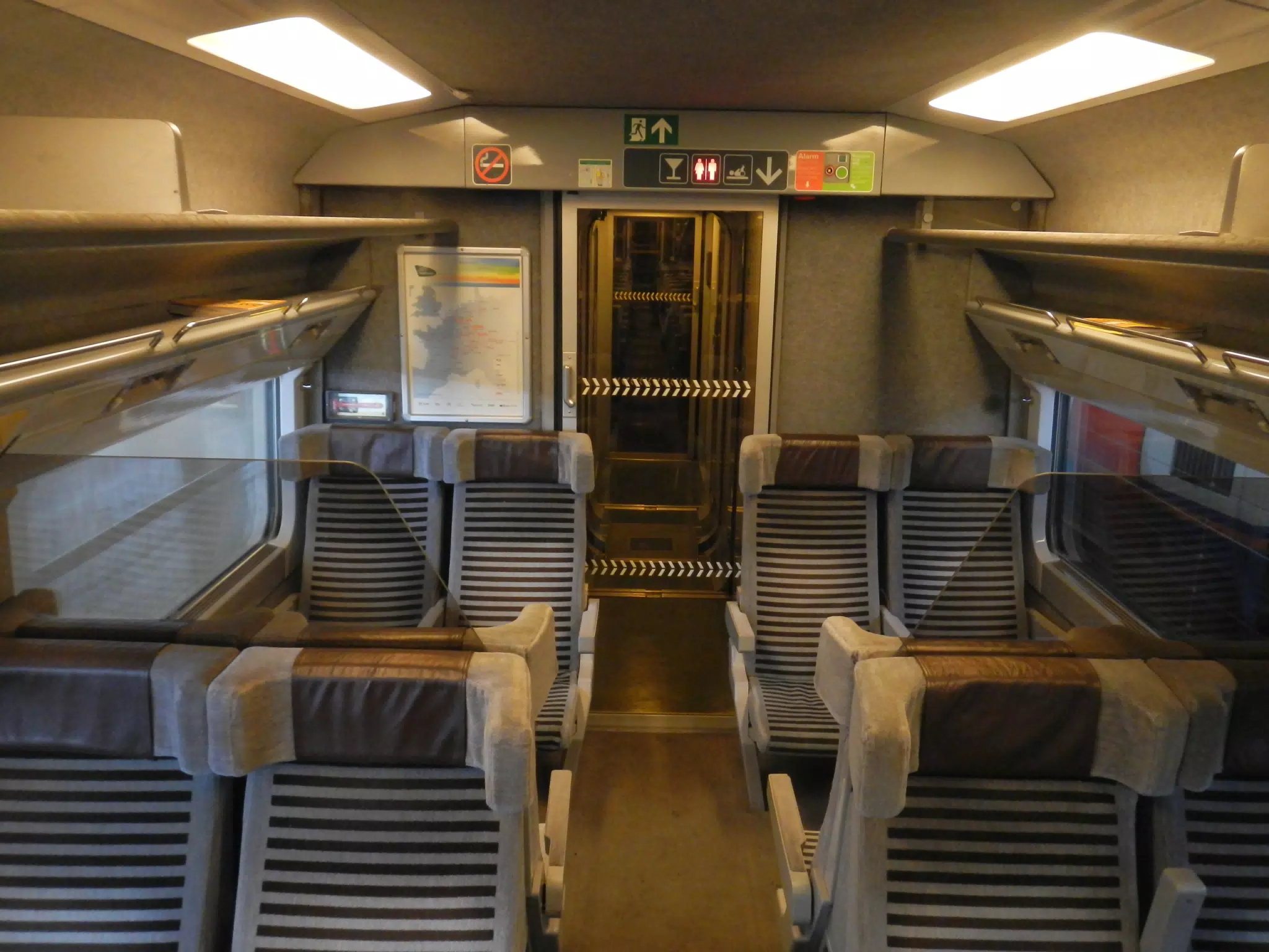 Empty Eurostar Cabin