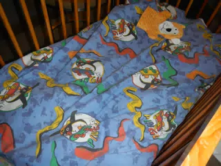 Luciana's Pingu Bed