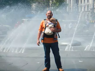 Scott and Luciana in the Munich Fountain
