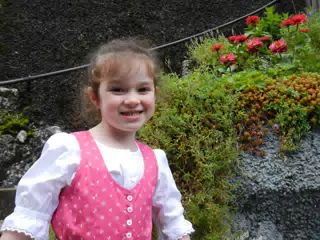 Liesl in Dirndl in Hallstatt Austria