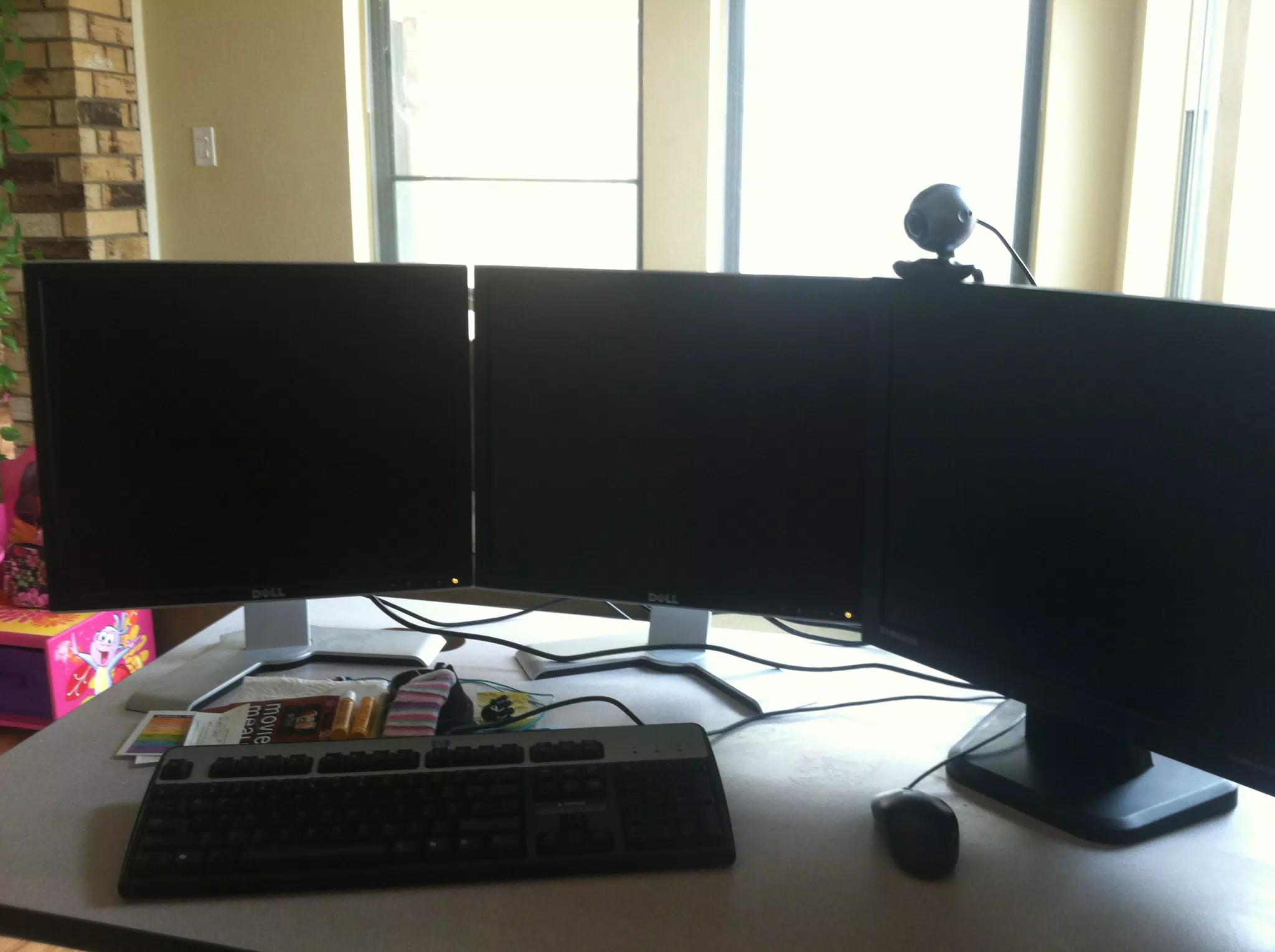 Dominica's New Desktop Setup