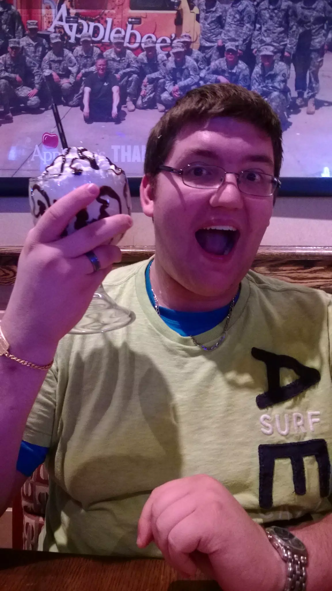 AJ Turns 21, First Drink at Applebee's